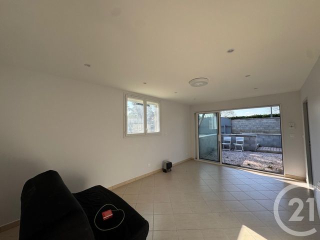 Appartement T2 &agrave; louer - 2 pi&egrave;ces - 52 m2 - Feyzin - 69 - RHONE-ALPES