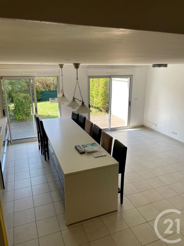 Maison &agrave; louer - 6 pi&egrave;ces - 102,39 m2 - Serezin Du Rhone - 69 - RHONE-ALPES