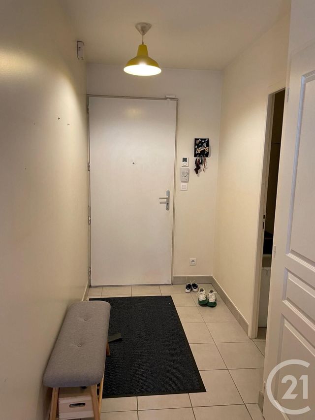 Maison &agrave; louer - 6 pi&egrave;ces - 102,39 m2 - Serezin Du Rhone - 69 - RHONE-ALPES