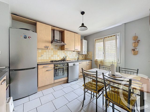 Maison &agrave; vendre - 4 pi&egrave;ces - 83 m2 - St Pierre De Chandieu - 69 - RHONE-ALPES