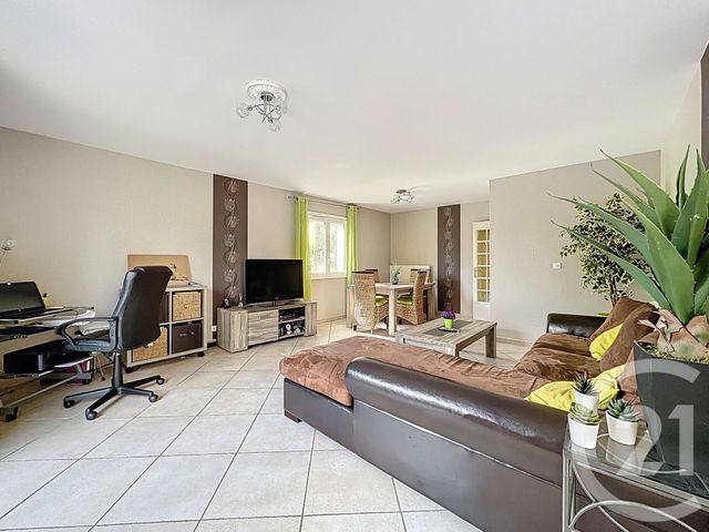 Maison &agrave; vendre - 4 pi&egrave;ces - 83 m2 - St Pierre De Chandieu - 69 - RHONE-ALPES