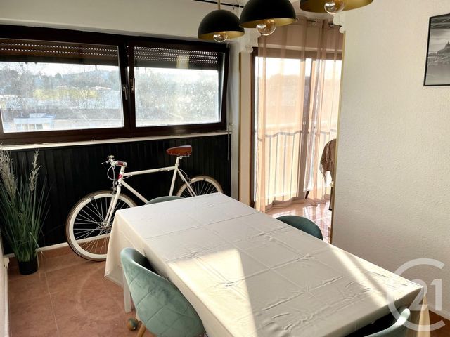 Appartement T5 &agrave; louer - 5 pi&egrave;ces - 94,02 m2 - Venissieux - 69 - RHONE-ALPES