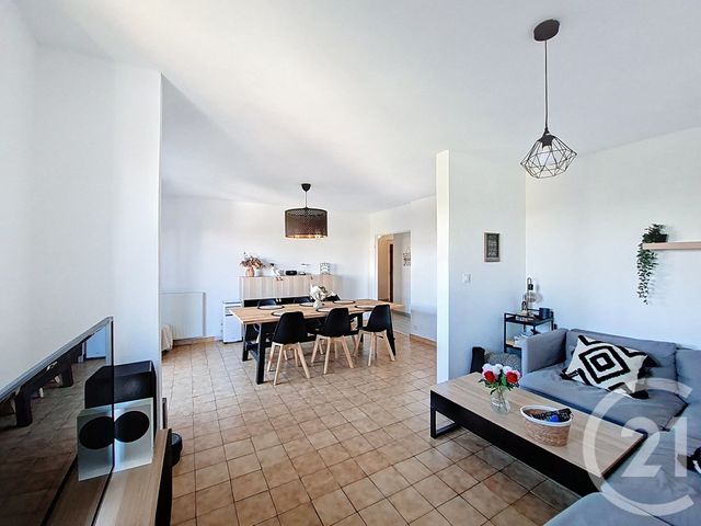 Appartement F4 &agrave; vendre - 4 pi&egrave;ces - 80 m2 - St Fons - 69 - RHONE-ALPES