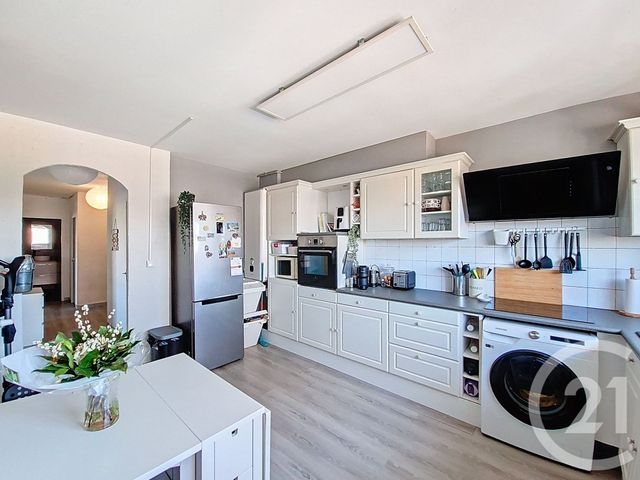 Appartement F4 &agrave; vendre - 4 pi&egrave;ces - 80 m2 - St Fons - 69 - RHONE-ALPES