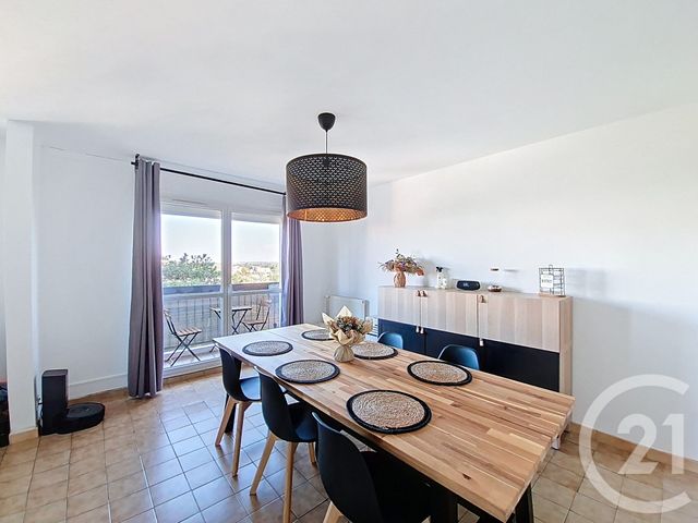 Appartement F4 &agrave; vendre - 4 pi&egrave;ces - 80 m2 - St Fons - 69 - RHONE-ALPES