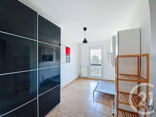 Appartement F4 &agrave; vendre - 4 pi&egrave;ces - 80 m2 - St Fons - 69 - RHONE-ALPES