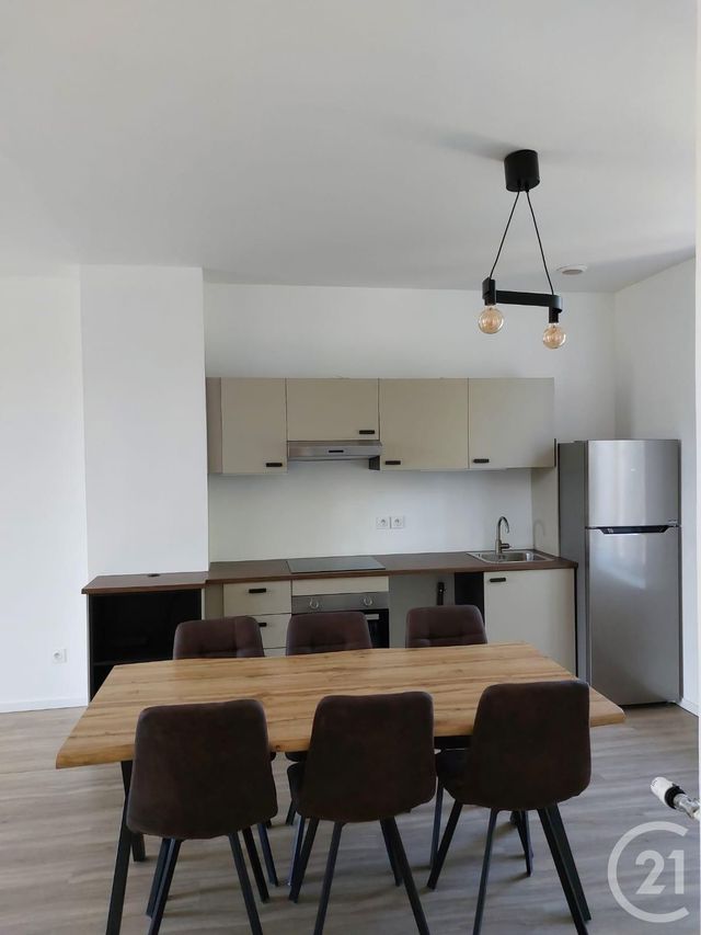 Maison &agrave; louer - 5 pi&egrave;ces - 109,33 m2 - Corbas - 69 - RHONE-ALPES