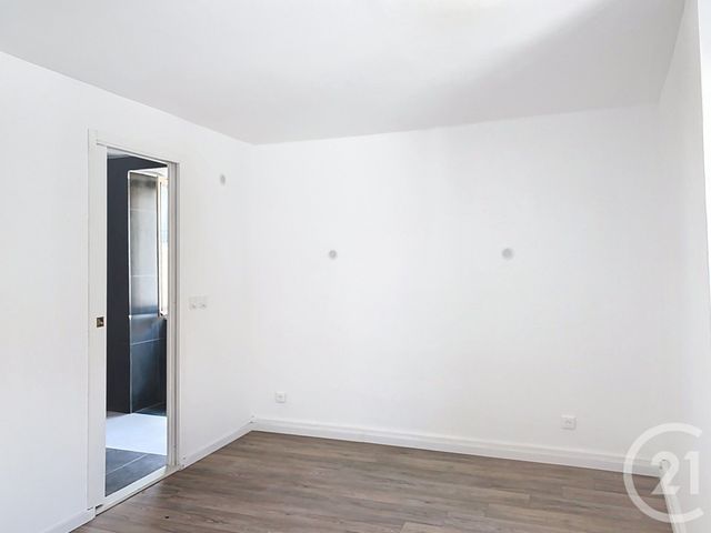 Maison &agrave; louer - 3 pi&egrave;ces - 75 m2 - St Symphorien D Ozon - 69 - RHONE-ALPES
