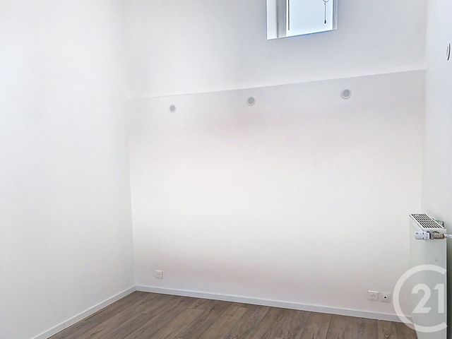 Maison &agrave; louer - 3 pi&egrave;ces - 75 m2 - St Symphorien D Ozon - 69 - RHONE-ALPES