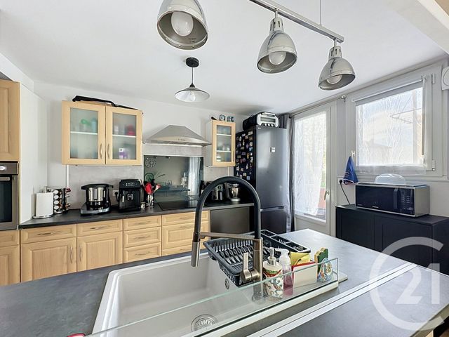 Appartement F4 &agrave; vendre - 4 pi&egrave;ces - 67 m2 - Feyzin - 69 - RHONE-ALPES
