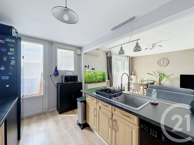 Appartement F4 &agrave; vendre - 4 pi&egrave;ces - 67 m2 - Feyzin - 69 - RHONE-ALPES