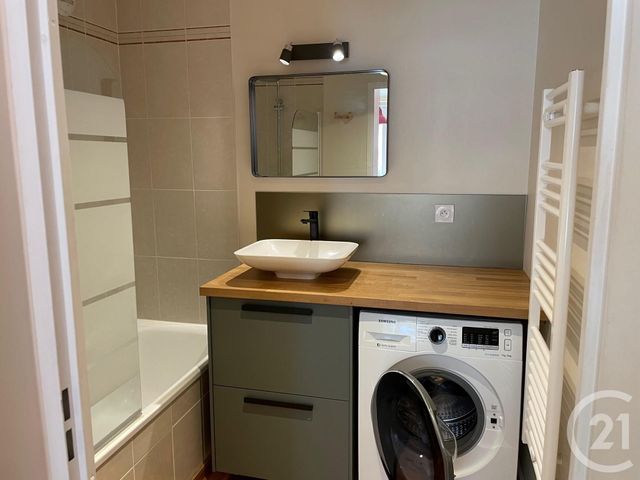 Appartement T2 &agrave; louer - 2 pi&egrave;ces - 43,72 m2 - Lyon - 69008 - RHONE-ALPES