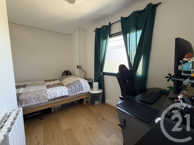 Appartement Duplex &agrave; louer - 4 pi&egrave;ces - 74,48 m2 - Heyrieux - 38 - RHONE-ALPES