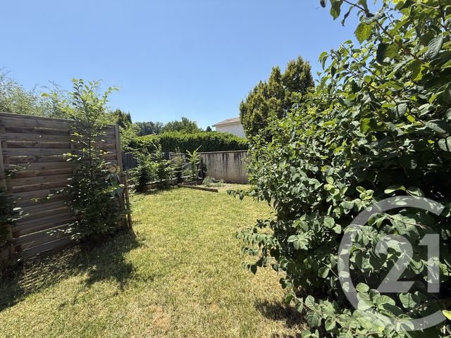 Appartement Duplex &agrave; louer - 4 pi&egrave;ces - 74,48 m2 - Heyrieux - 38 - RHONE-ALPES