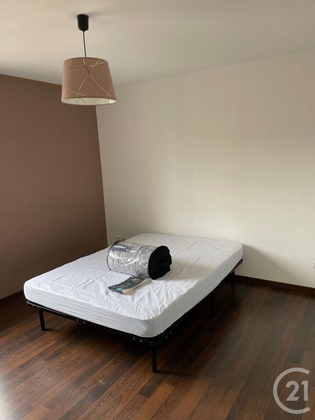 Maison &agrave; louer - 4 pi&egrave;ces - 86,08 m2 - La Tour Du Pin - 38 - RHONE-ALPES
