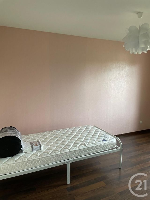 Maison &agrave; louer - 4 pi&egrave;ces - 86,08 m2 - La Tour Du Pin - 38 - RHONE-ALPES