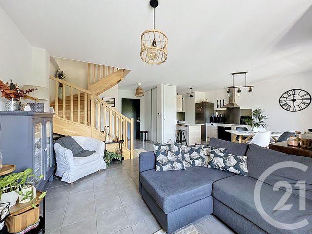 Appartement Duplex &agrave; vendre - 3 pi&egrave;ces - 70 m2 - 69 - RHONE-ALPES