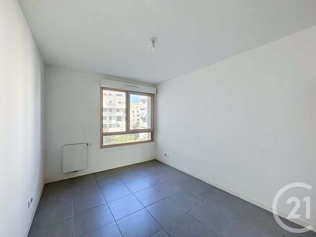 Appartement F4 &agrave; vendre - 4 pi&egrave;ces - 81 m2 - St Priest - 69 - RHONE-ALPES