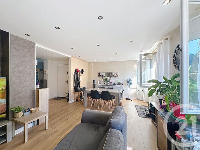 Appartement F3 &agrave; vendre - 3 pi&egrave;ces - 64,90 m2 - Feyzin - 69 - RHONE-ALPES