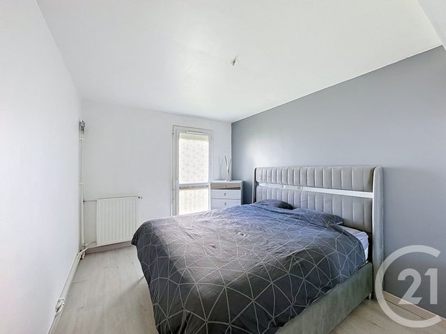 Appartement &agrave; vendre - 4 pi&egrave;ces - 76,18 m2 - St Fons - 69 - RHONE-ALPES