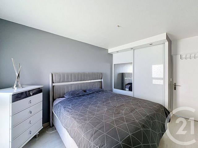 Appartement &agrave; vendre - 4 pi&egrave;ces - 76,18 m2 - St Fons - 69 - RHONE-ALPES