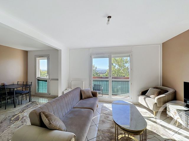 Appartement &agrave; vendre - 4 pi&egrave;ces - 76,18 m2 - St Fons - 69 - RHONE-ALPES