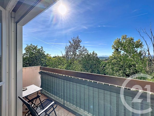 Appartement &agrave; vendre - 4 pi&egrave;ces - 76,18 m2 - St Fons - 69 - RHONE-ALPES