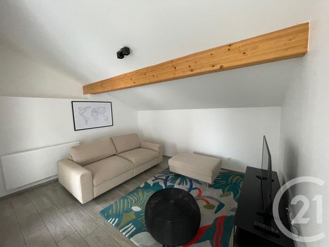 Appartement T2 &agrave; louer - 2 pi&egrave;ces - 60 m2 - Heyrieux - 38 - RHONE-ALPES