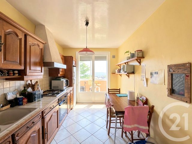 Appartement F4 &agrave; vendre - 3 pi&egrave;ces - 78 m2 - Grigny - 69 - RHONE-ALPES