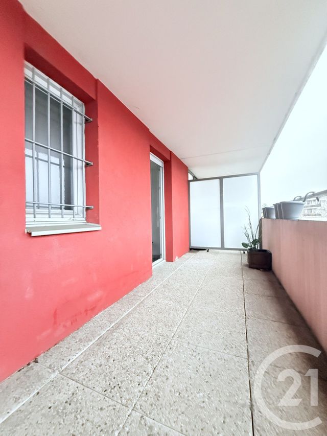 Appartement F4 &agrave; vendre - 5 pi&egrave;ces - 96 m2 - Grigny - 69 - RHONE-ALPES