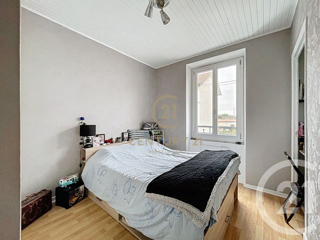 Appartement T3 à vendre - 3 pièces - 61 m2 - Grigny - 69 - RHONE-ALPES