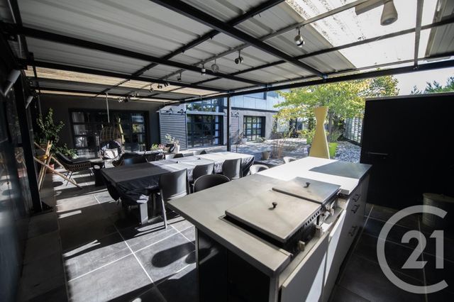 Maison à vendre - 6 pièces - 295 m2 - St Martin La Plaine - 42 - RHONE-ALPES