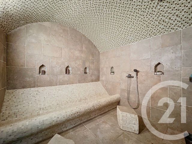 Maison à vendre - 6 pièces - 295 m2 - St Martin La Plaine - 42 - RHONE-ALPES