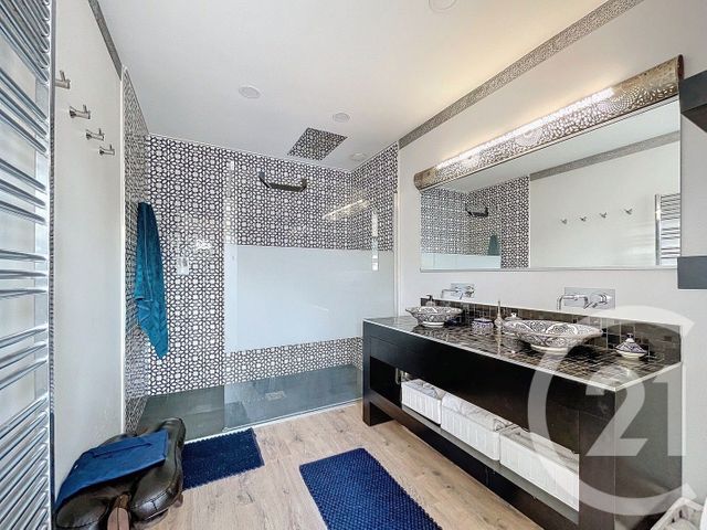 Maison à vendre - 6 pièces - 295 m2 - St Martin La Plaine - 42 - RHONE-ALPES