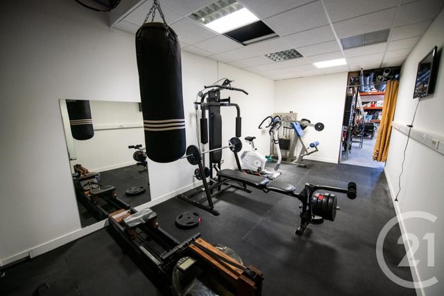 Maison à vendre - 6 pièces - 295 m2 - St Martin La Plaine - 42 - RHONE-ALPES