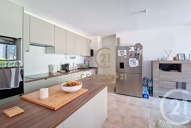 Appartement F4 à vendre - 4 pièces - 81,68 m2 - Grigny - 69 - RHONE-ALPES