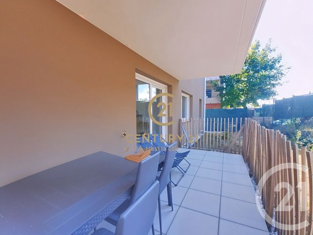 Appartement F4 à vendre - 4 pièces - 81,68 m2 - Grigny - 69 - RHONE-ALPES