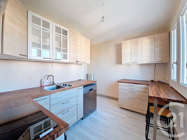 Appartement F4 à vendre - 4 pièces - 82,41 m2 - Oullins - 69 - RHONE-ALPES