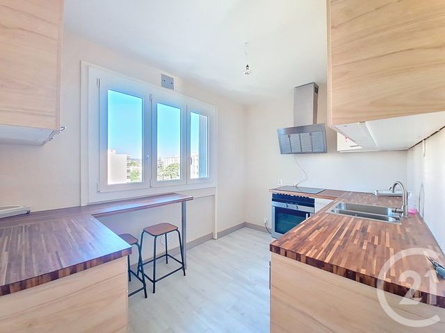 Appartement F4 à vendre - 4 pièces - 82,41 m2 - Oullins - 69 - RHONE-ALPES