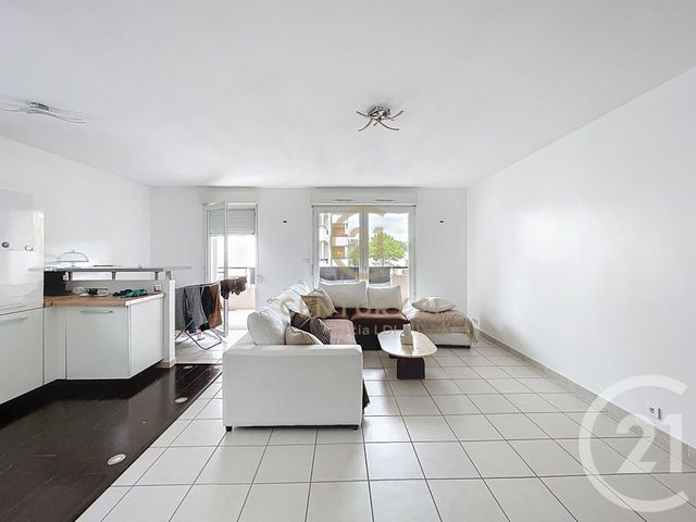 Appartement F3 à vendre - 3 pièces - 69,42 m2 - Grigny - 69 - RHONE-ALPES