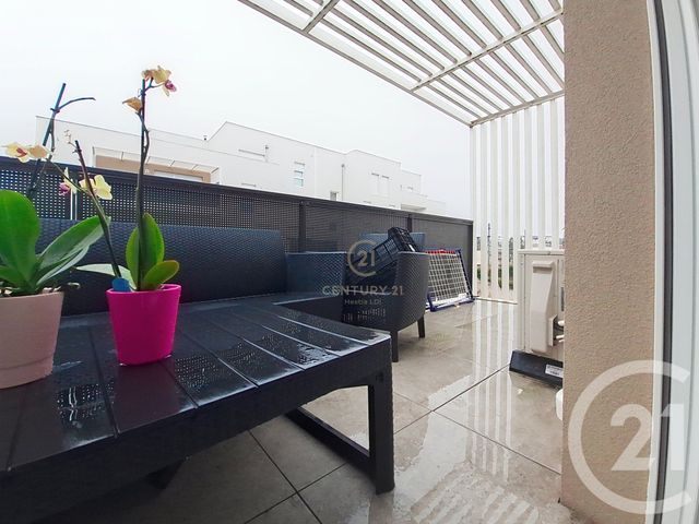 Appartement F5 &agrave; vendre - 5 pi&egrave;ces - 93 m2 - Givors - 69 - RHONE-ALPES