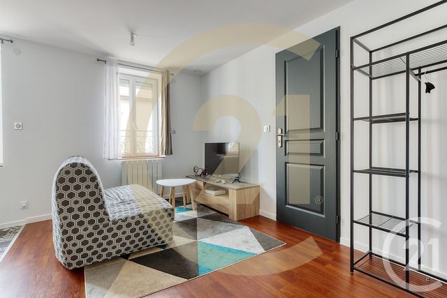 Appartement F2 à louer GRIGNY