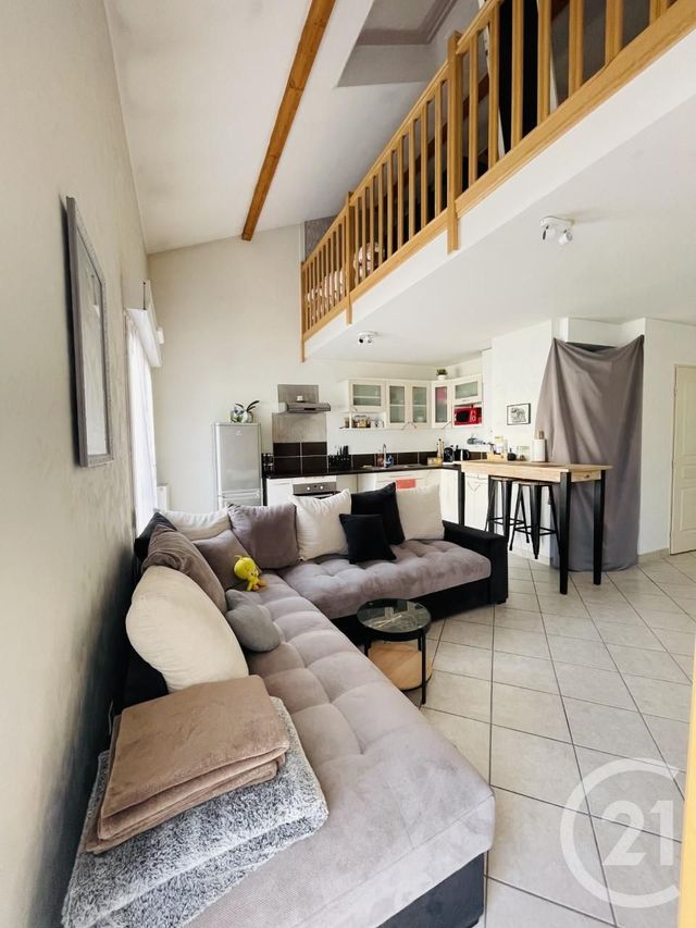 Appartement F1 bis &agrave; vendre - 2 pi&egrave;ces - 41,13 m2 - Grigny - 69 - RHONE-ALPES