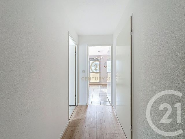 Appartement T3 &agrave; vendre - 3 pi&egrave;ces - 67,19 m2 - Grigny - 69 - RHONE-ALPES