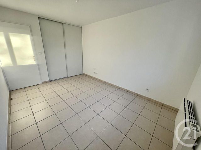 Appartement F3 &agrave; louer - 3 pi&egrave;ces - 63,55 m2 - Grigny - 69 - RHONE-ALPES