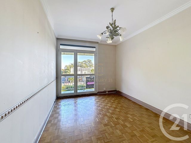 Appartement F3 &agrave; vendre - 3 pi&egrave;ces - 61,51 m2 - St Genis Laval - 69 - RHONE-ALPES