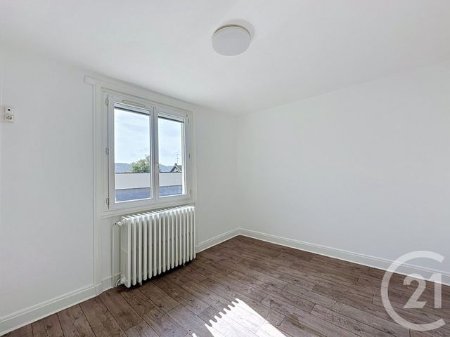 Maison &agrave; louer - 4 pi&egrave;ces - 81,70 m2 - Chasse Sur Rhone - 38 - RHONE-ALPES