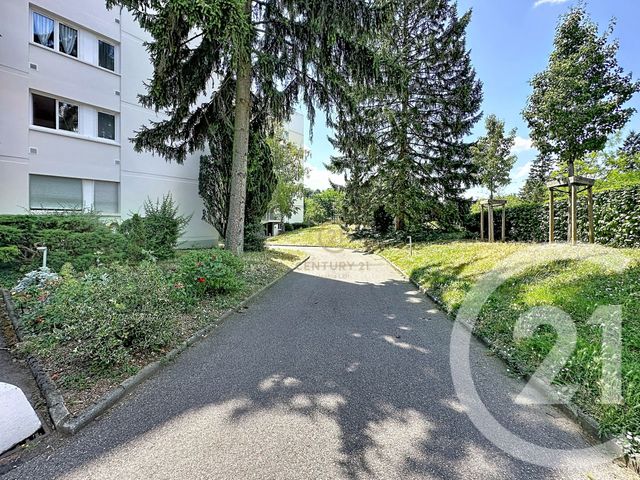Appartement F3 &agrave; vendre - 3 pi&egrave;ces - 67 m2 - Ste Foy Les Lyon - 69 - RHONE-ALPES
