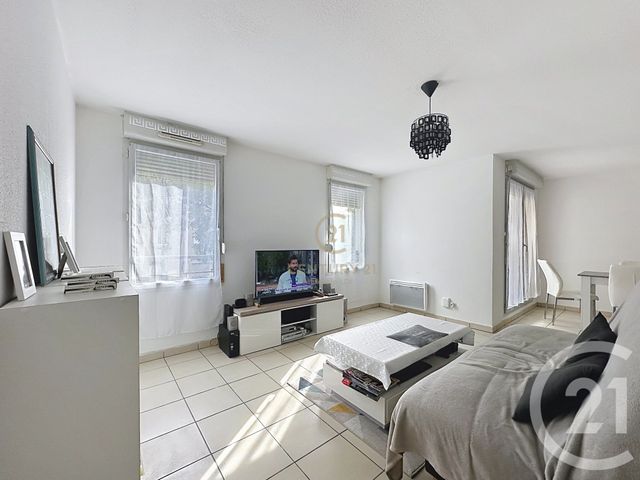 Appartement F3 &agrave; vendre - 3 pi&egrave;ces - 63 m2 - Grigny - 69 - RHONE-ALPES
