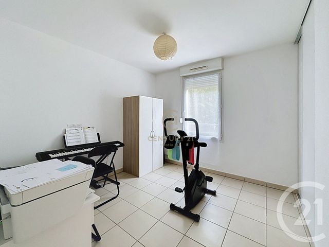 Appartement F3 &agrave; vendre - 3 pi&egrave;ces - 63 m2 - Grigny - 69 - RHONE-ALPES